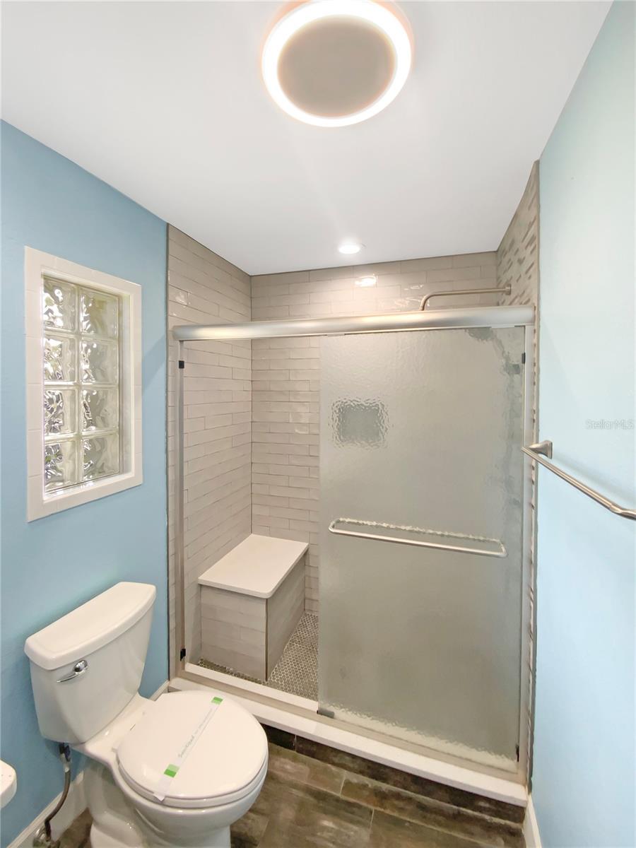 Image 25 of 39 For 7019 10th Street S