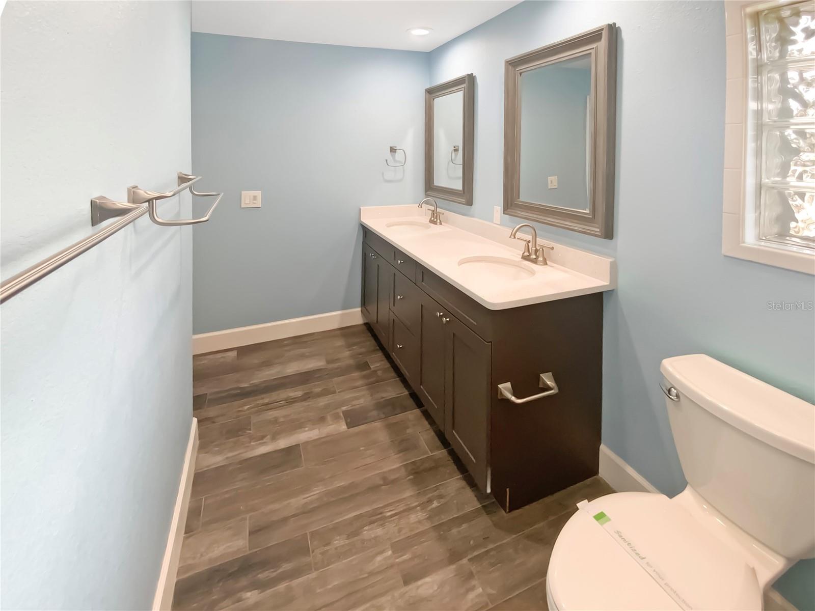 Image 26 of 39 For 7019 10th Street S