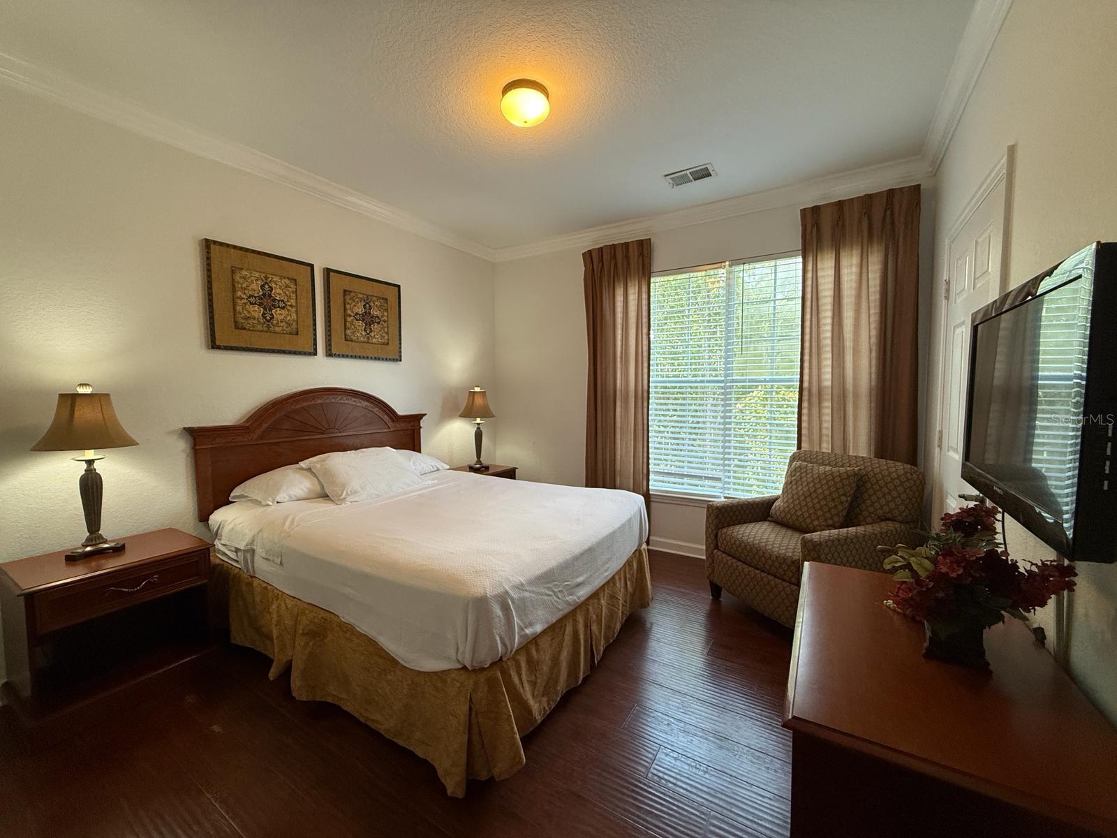 Image 11 of 22 For 1361 Tuscan Ter  7307