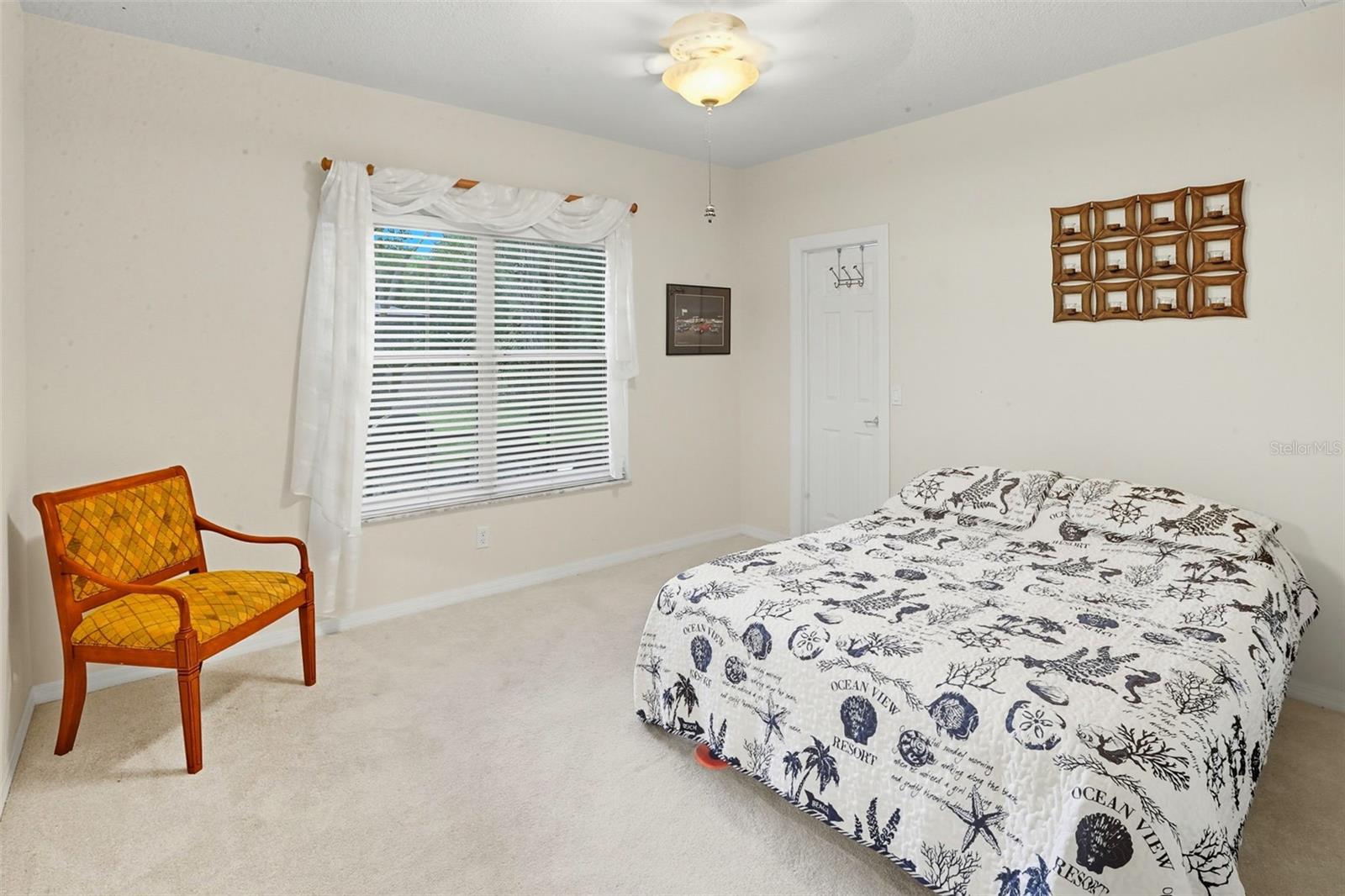 Listing photo id 24 for 57 Albany Lane