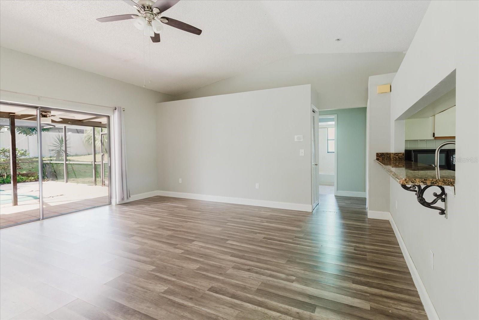 Image 12 of 32 For 8450 Royal Hart Drive