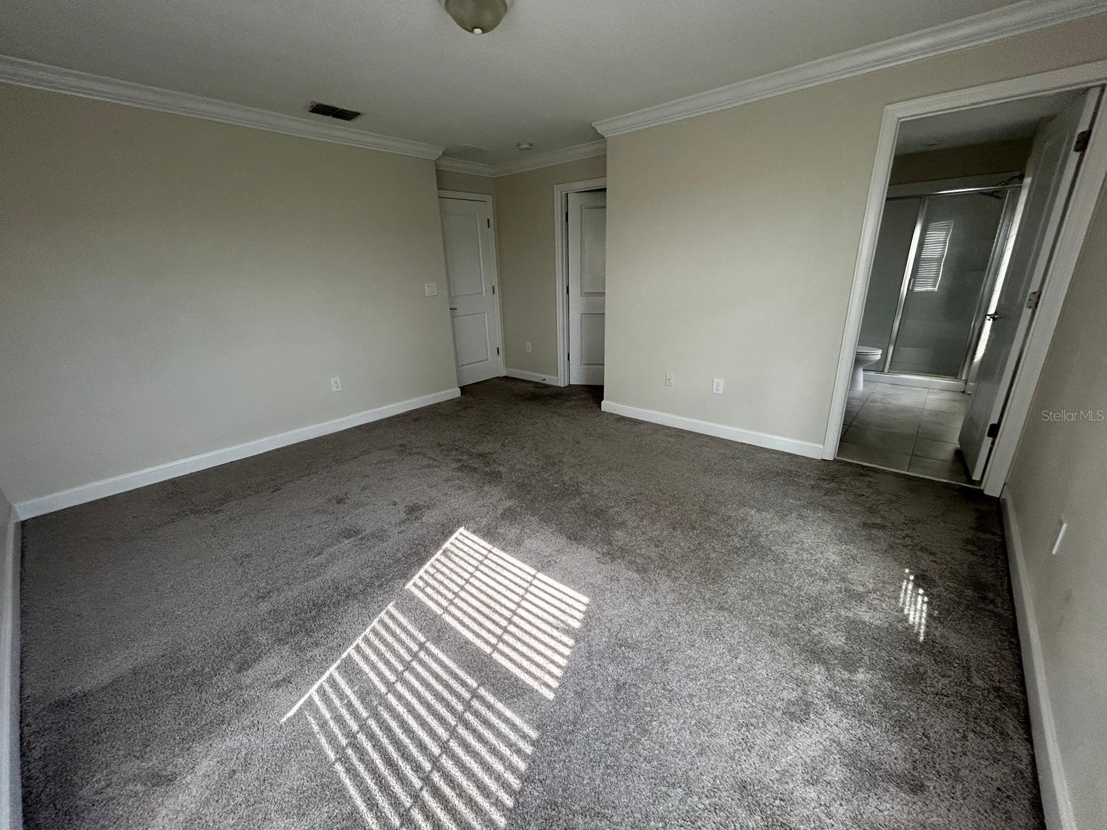 Image 14 of 21 For 10021 Love Story Street