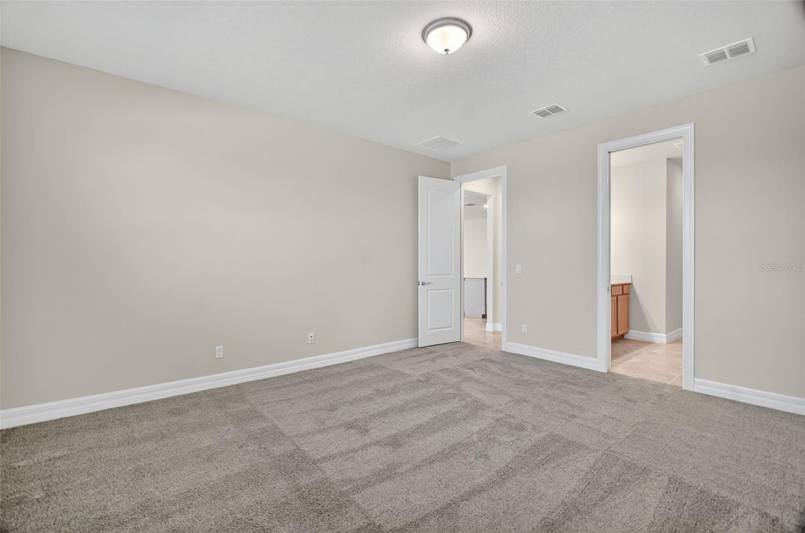 Image 17 of 35 For 1624 Green Orchard Street