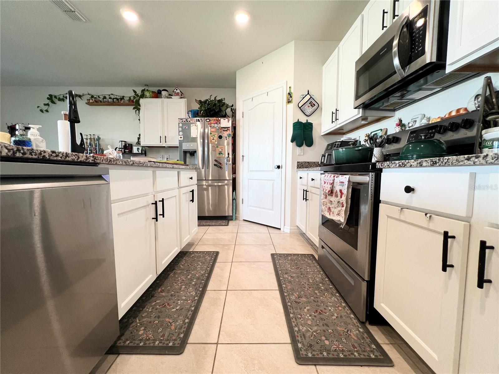 Image 6 of 30 For 4359 Looking Glass Place