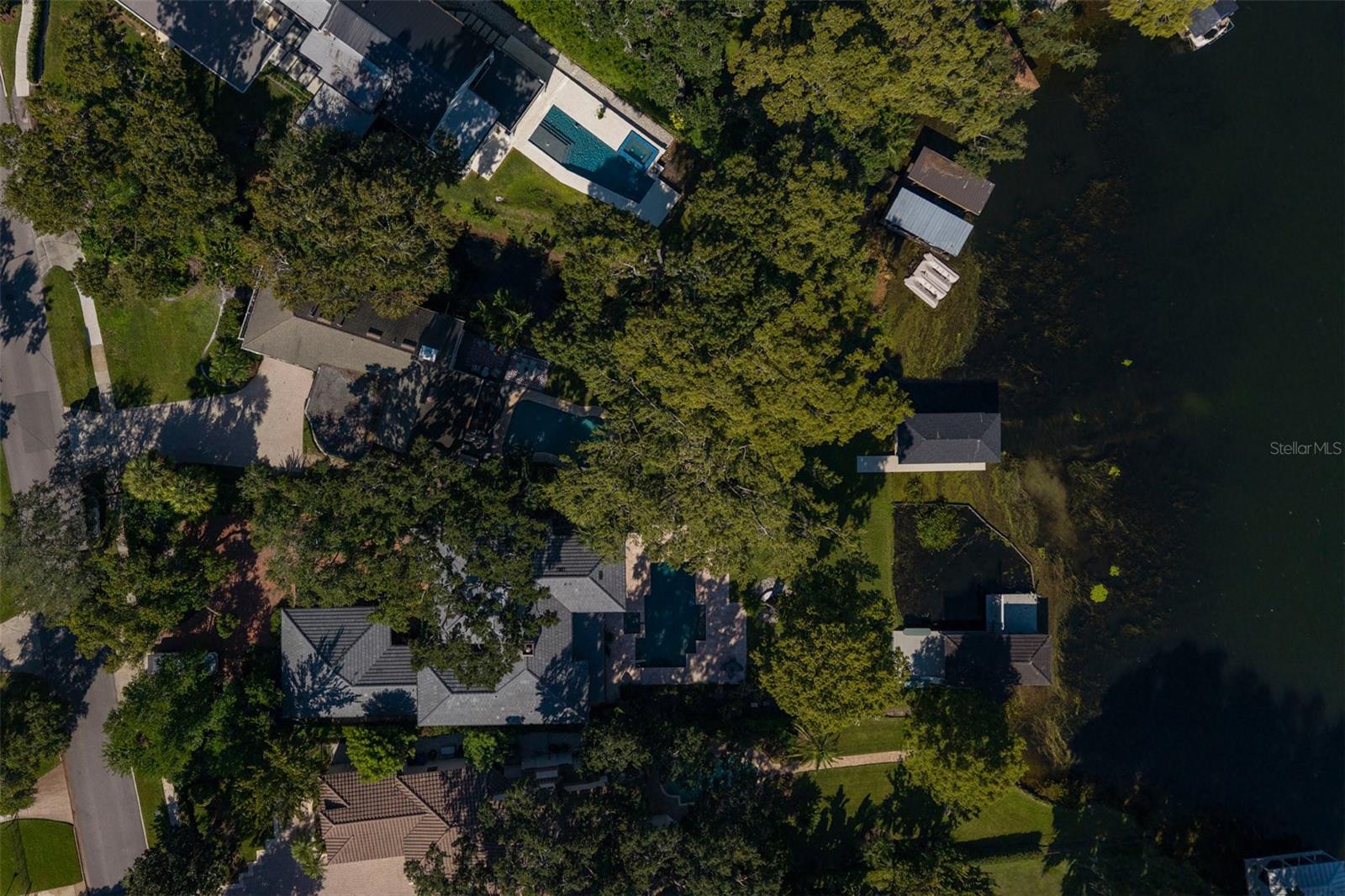 Image 41 of 53 For 255 Stirling Avenue