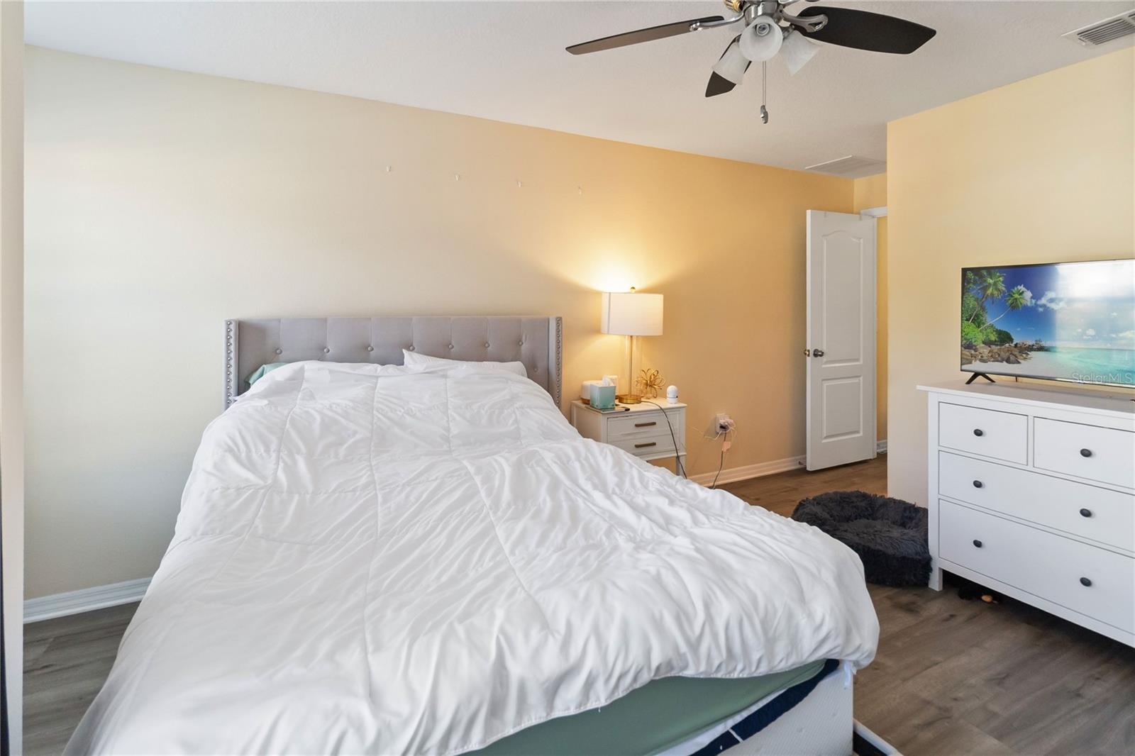 Image 14 of 26 For 229 Carina Circle