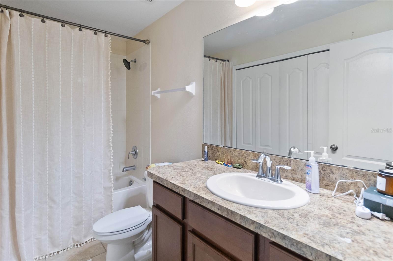 Image 21 of 26 For 229 Carina Circle