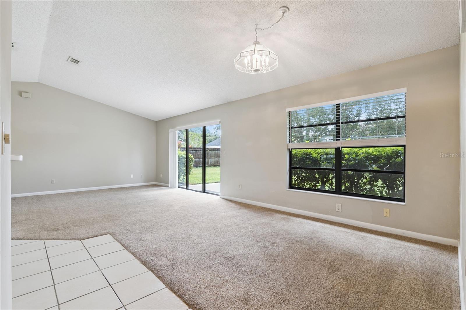 Image 5 of 22 For 9810 Balmoral Circle