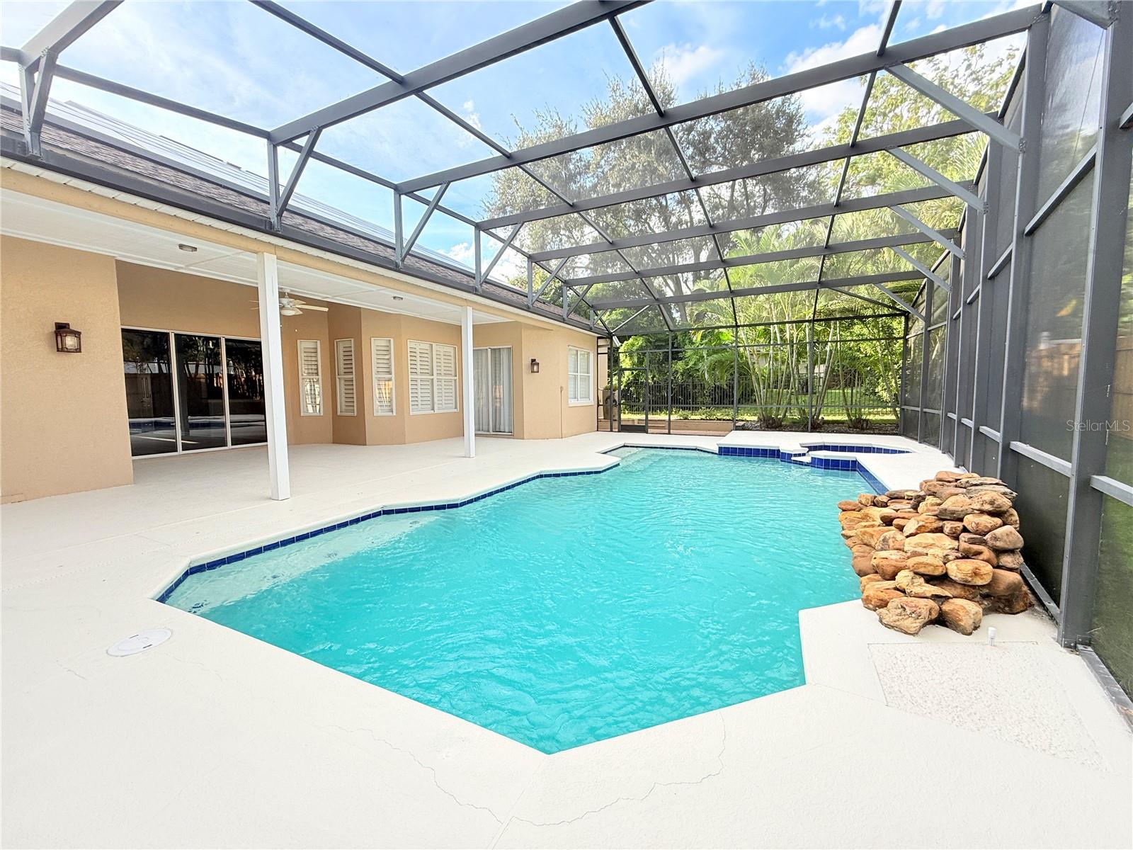 Image 35 of 40 For 1236 Hawthorne Cove Drive