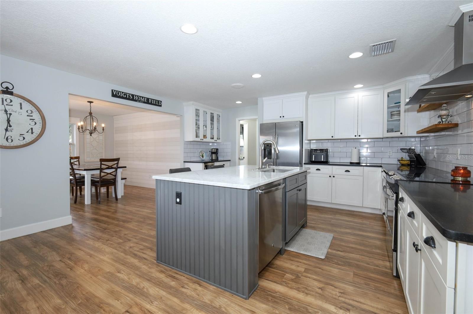 Image 12 of 55 For 8750 Bradley Circle