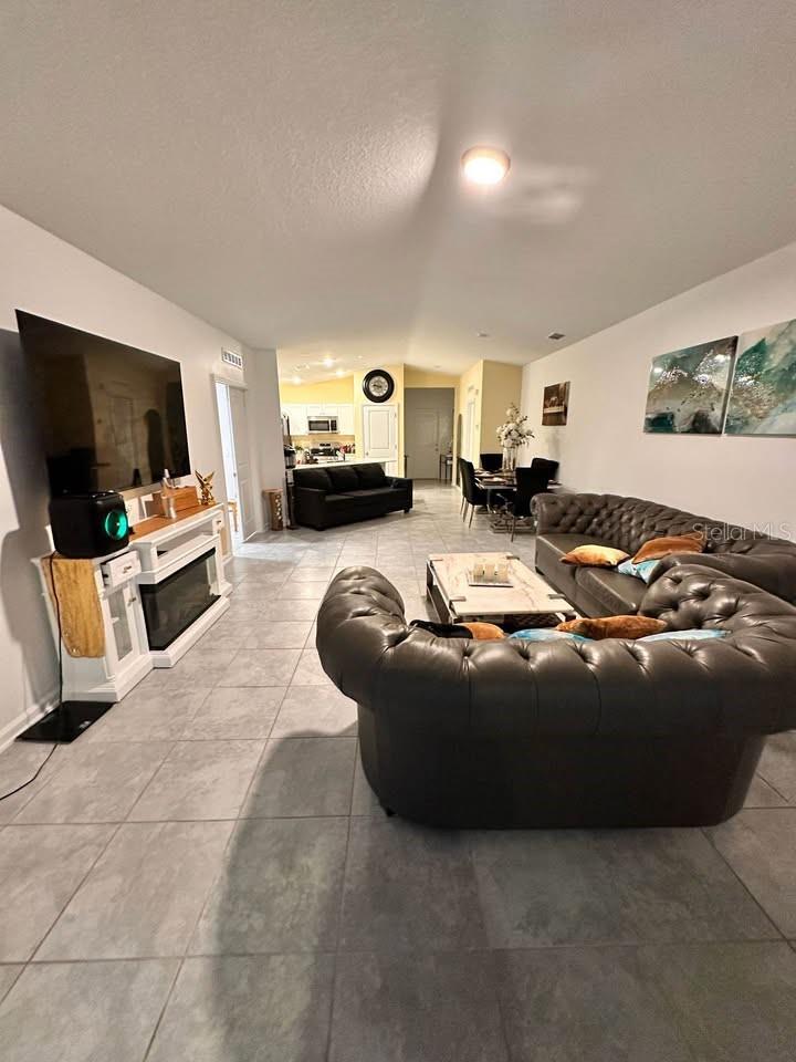 Image 11 of 17 For 684 Sand Pine Lane