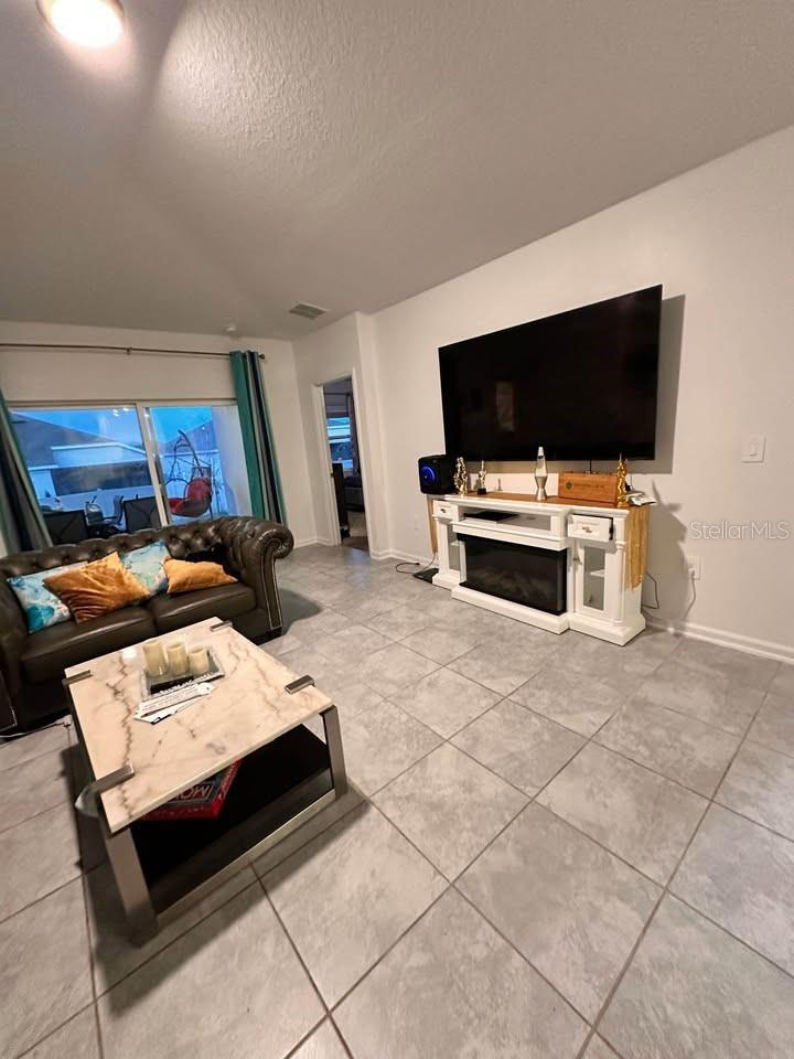 Image 5 of 17 For 684 Sand Pine Lane