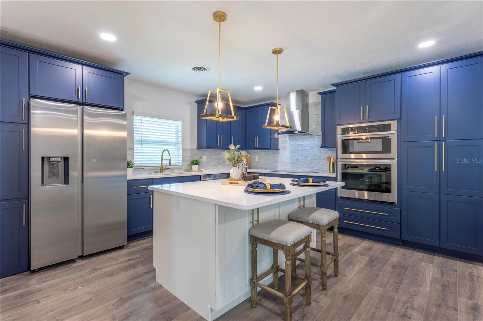 Image 6 of 16 For 905 Marabon Avenue