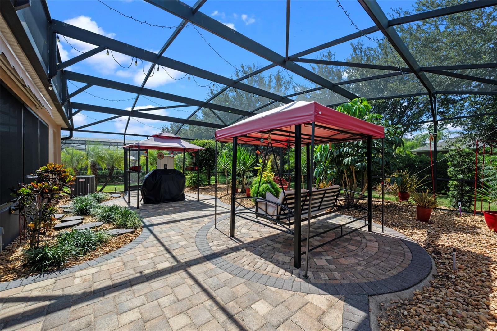 Image 4 of 30 For 4016 Serena Lane