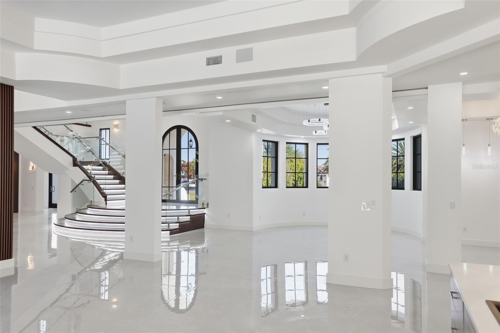 Image 12 of 73 For 1009 Down Reserve Court