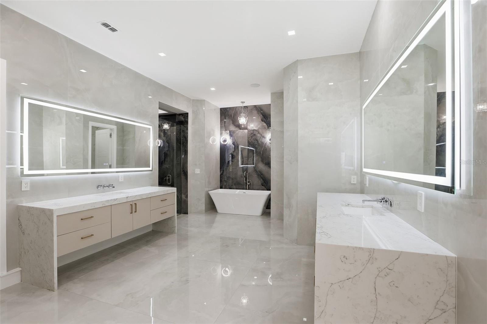 Image 21 of 73 For 1009 Down Reserve Court