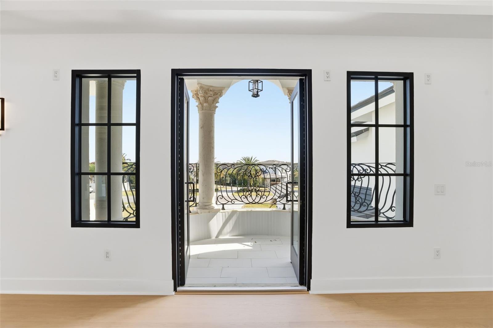 Image 32 of 73 For 1009 Down Reserve Court