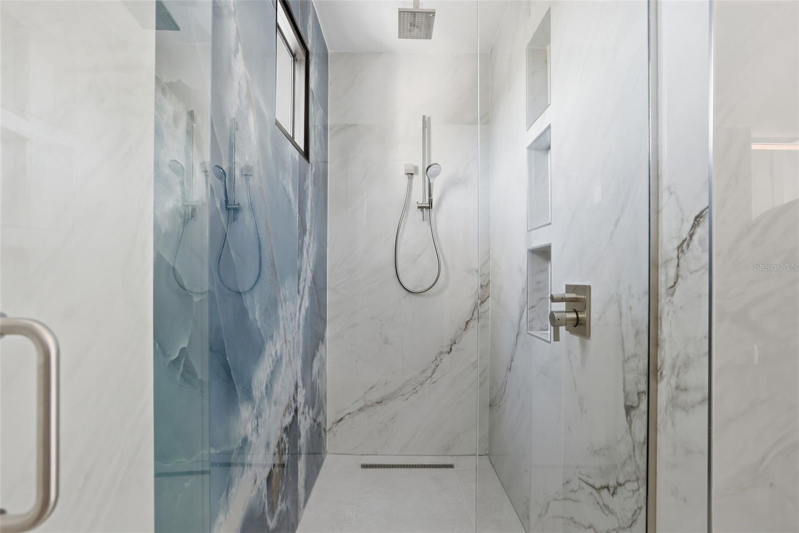 Image 35 of 73 For 1009 Down Reserve Court