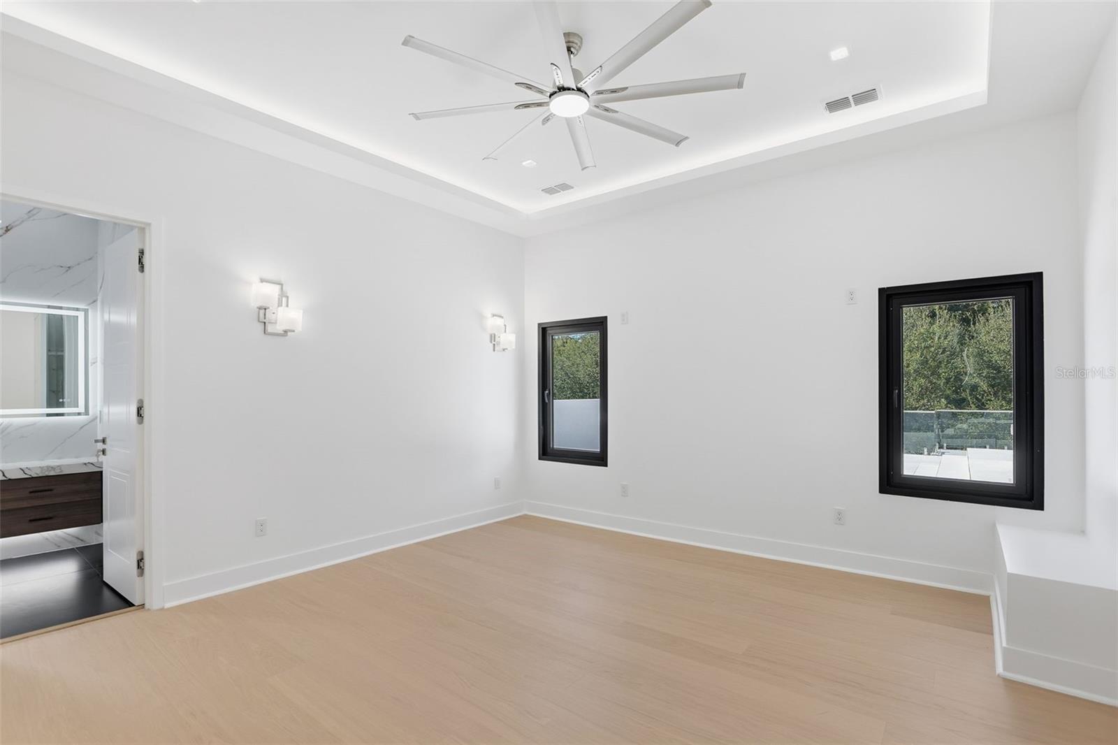 Image 36 of 73 For 1009 Down Reserve Court