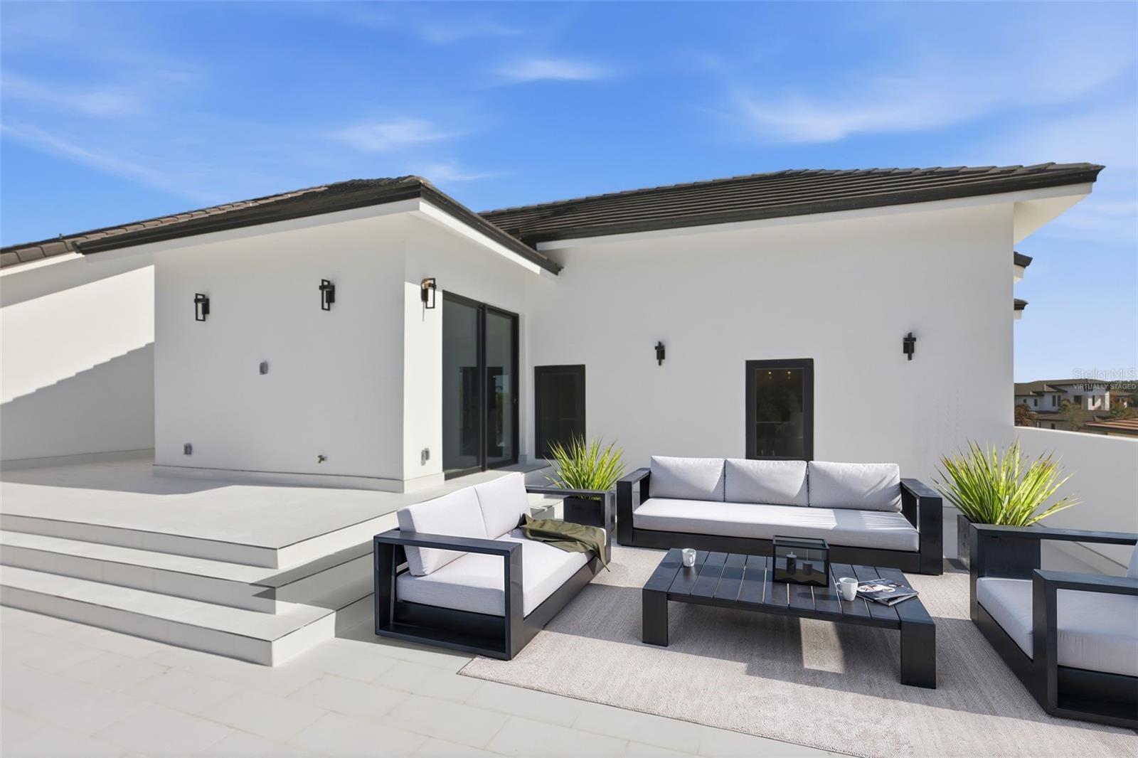 Image 47 of 73 For 1009 Down Reserve Court