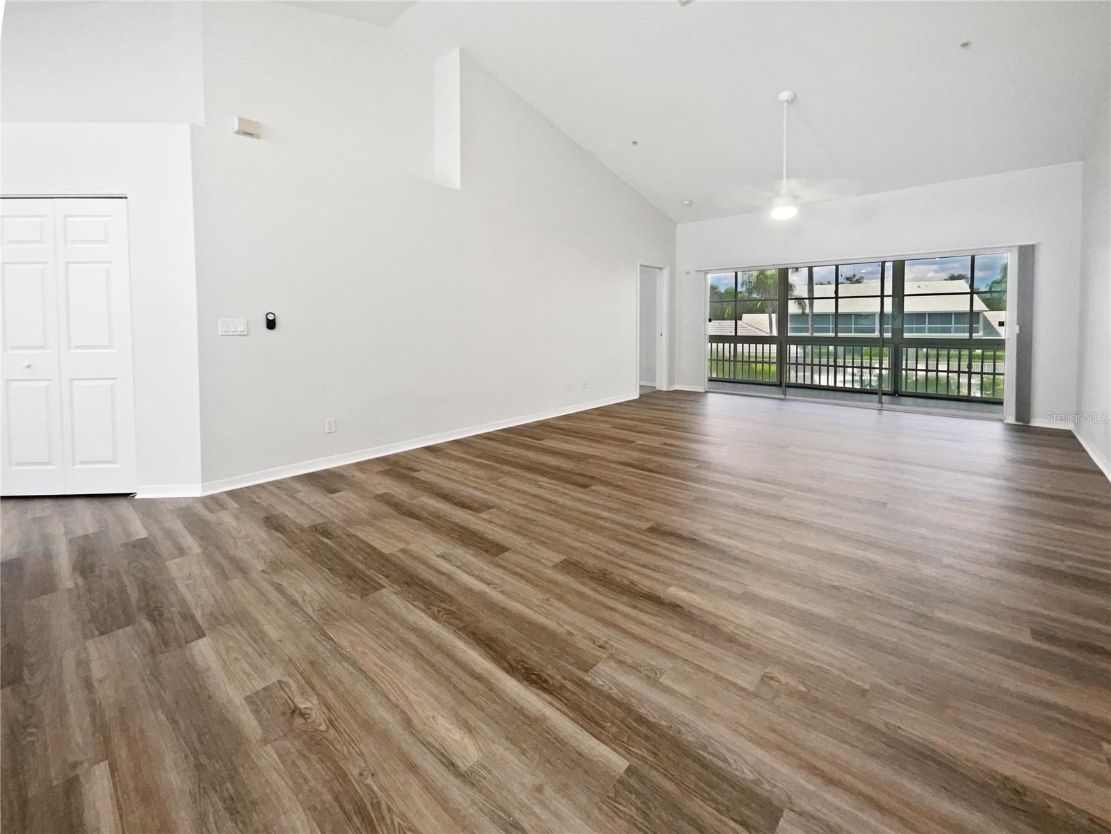 Image 13 of 29 For 6629 Pineview Terrace 5-201