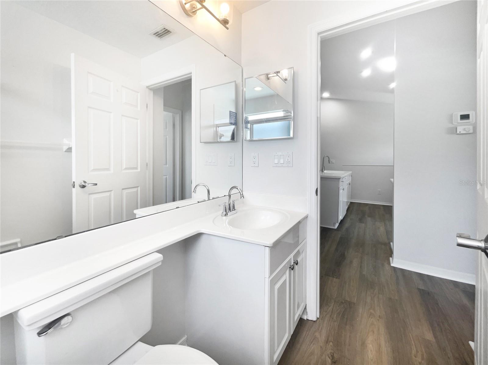 Image 20 of 29 For 6629 Pineview Terrace 5-201
