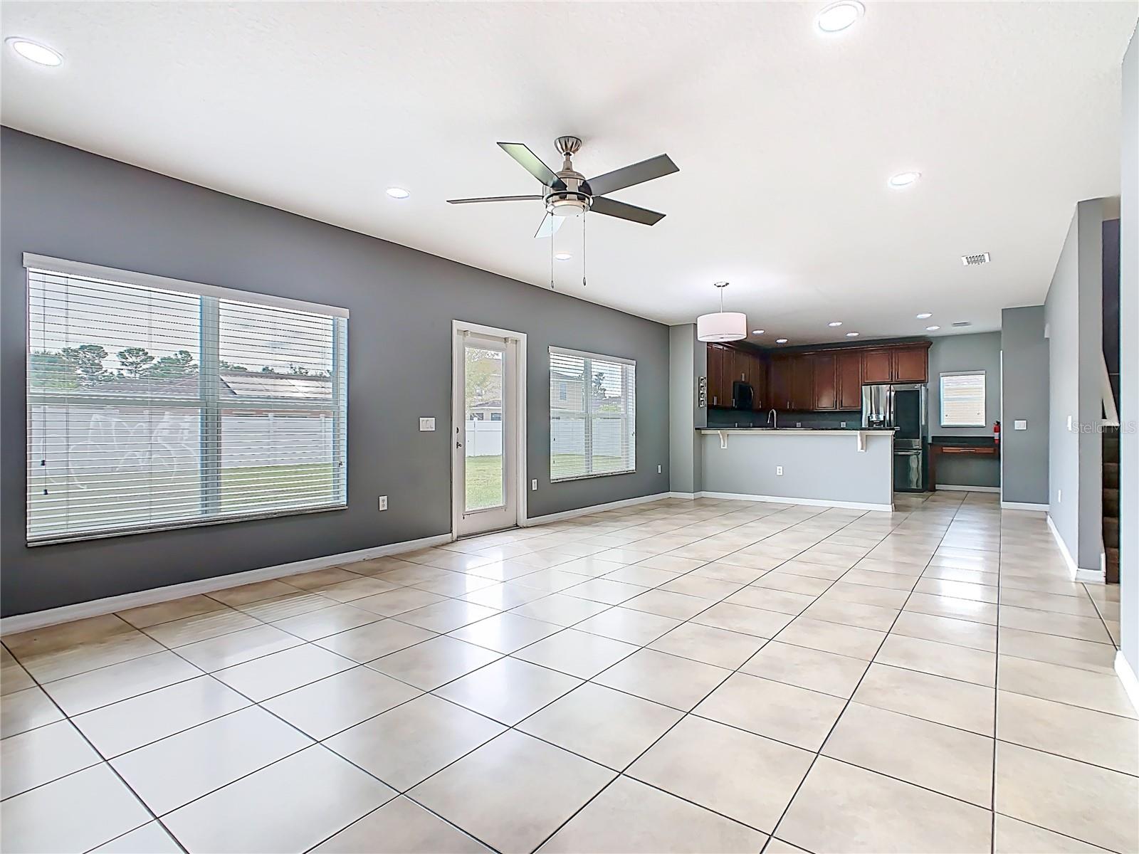 Image 5 of 47 For 4067 Marina Isle Drive