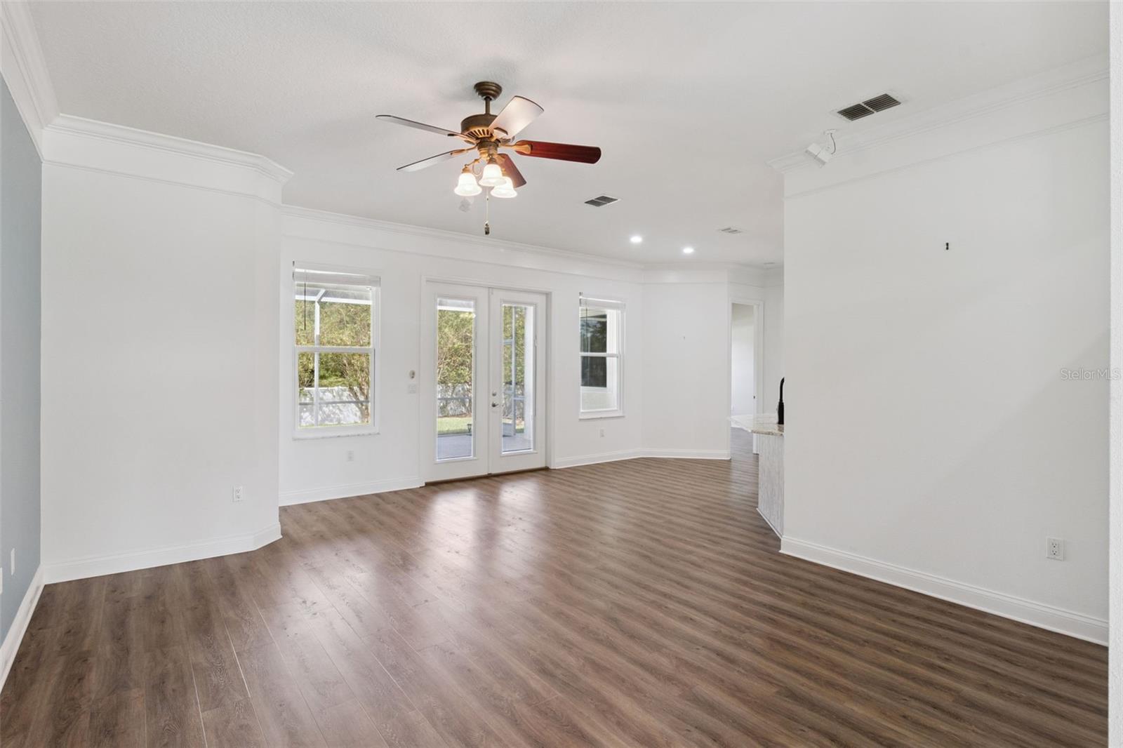 Image 10 of 57 For 421 Osprey Landing Drive