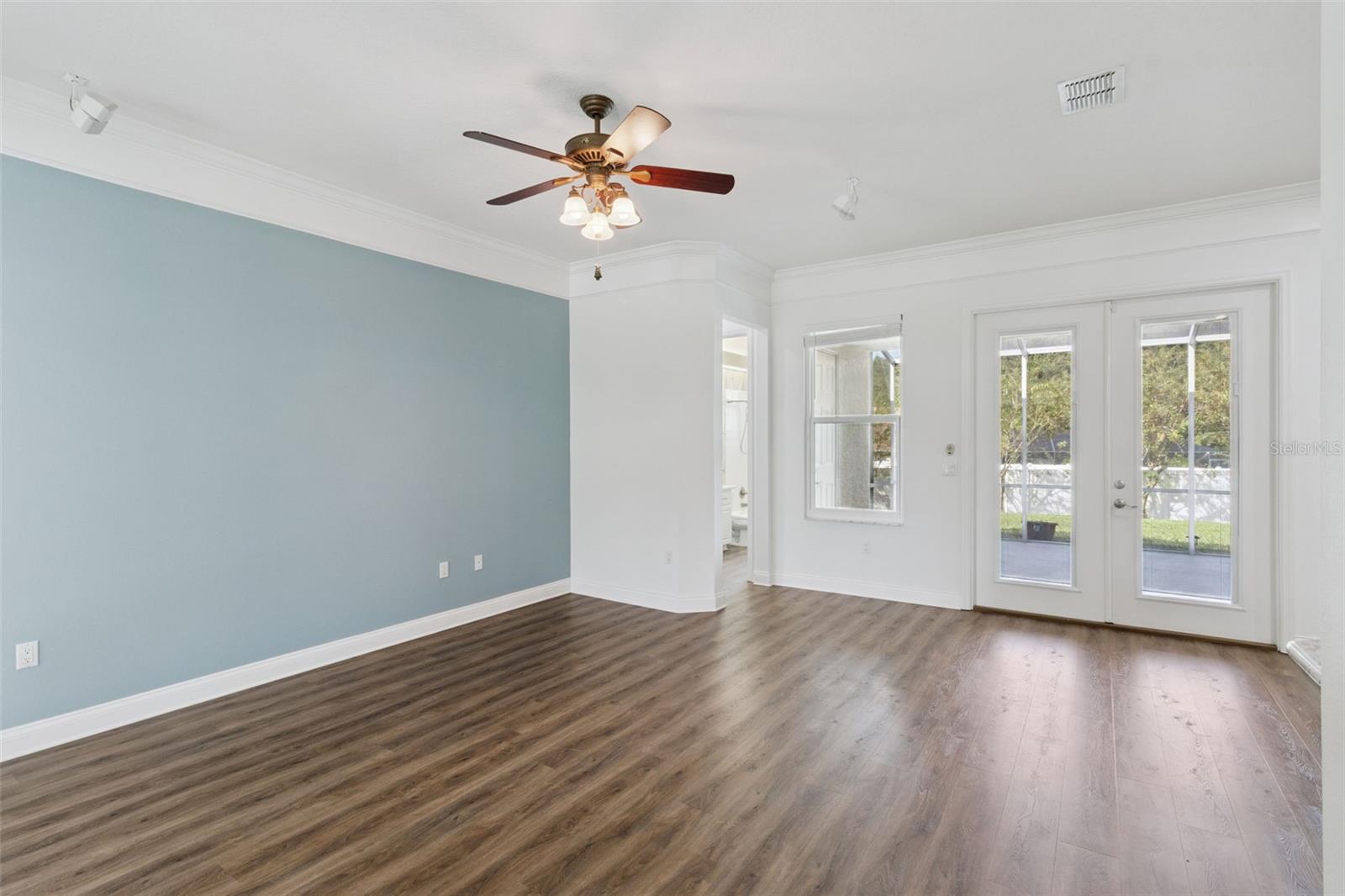 Image 11 of 57 For 421 Osprey Landing Drive