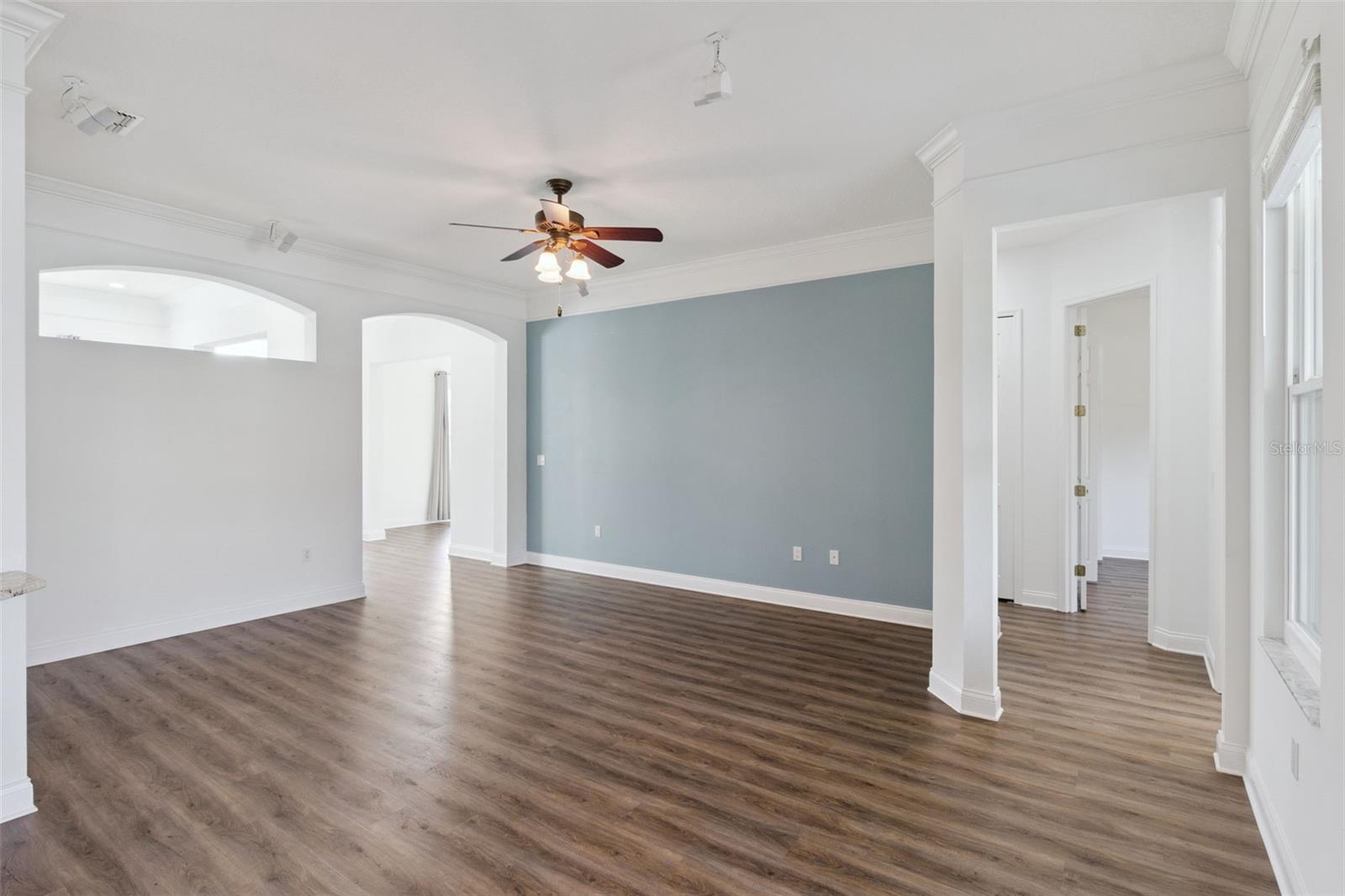 Image 12 of 57 For 421 Osprey Landing Drive