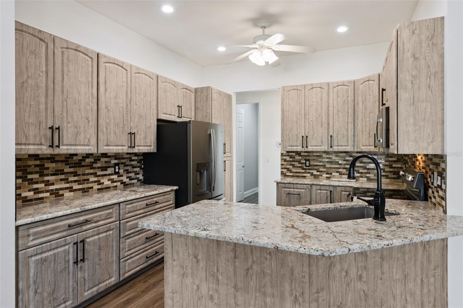 Image 16 of 57 For 421 Osprey Landing Drive