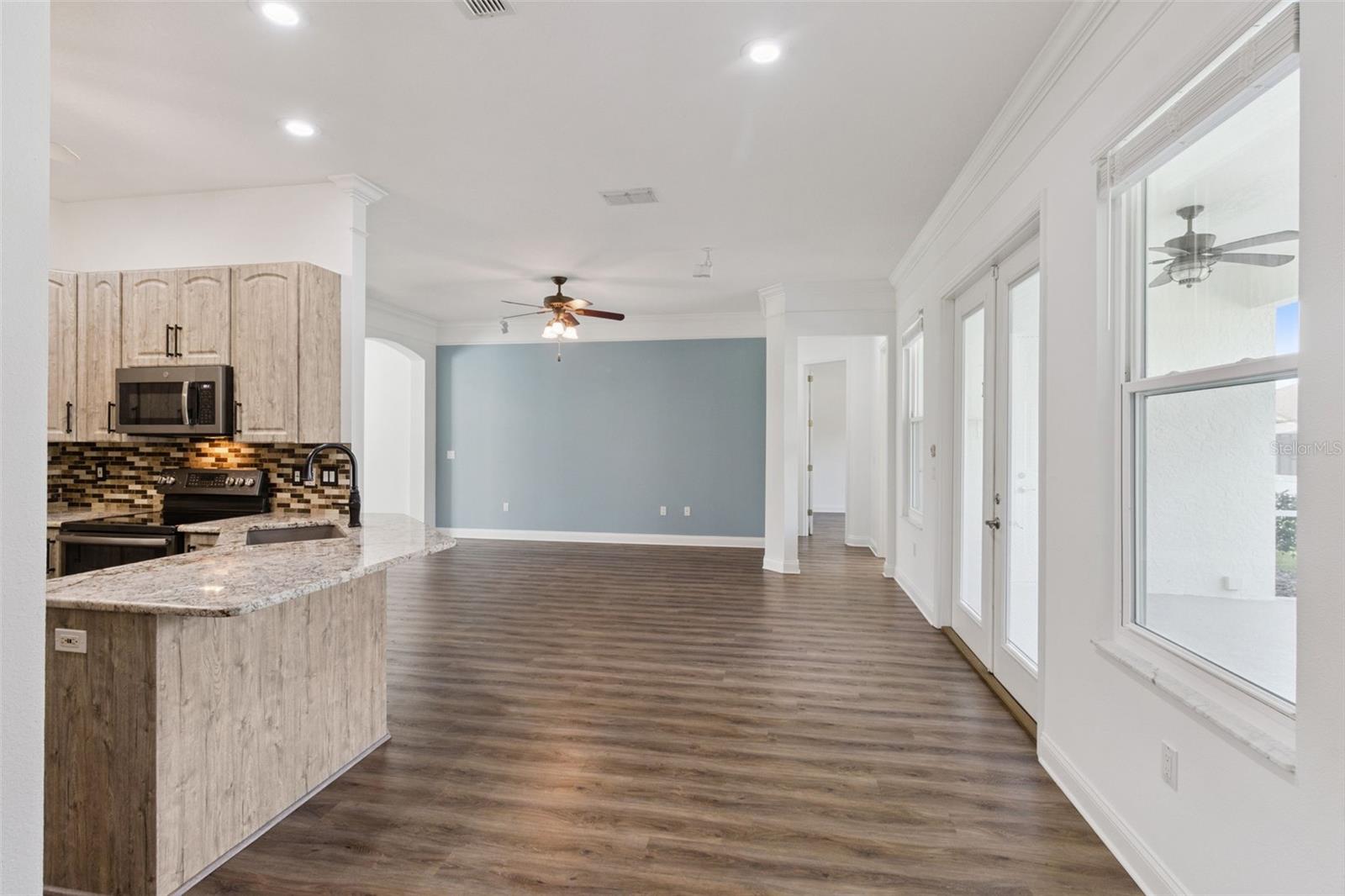 Image 20 of 57 For 421 Osprey Landing Drive