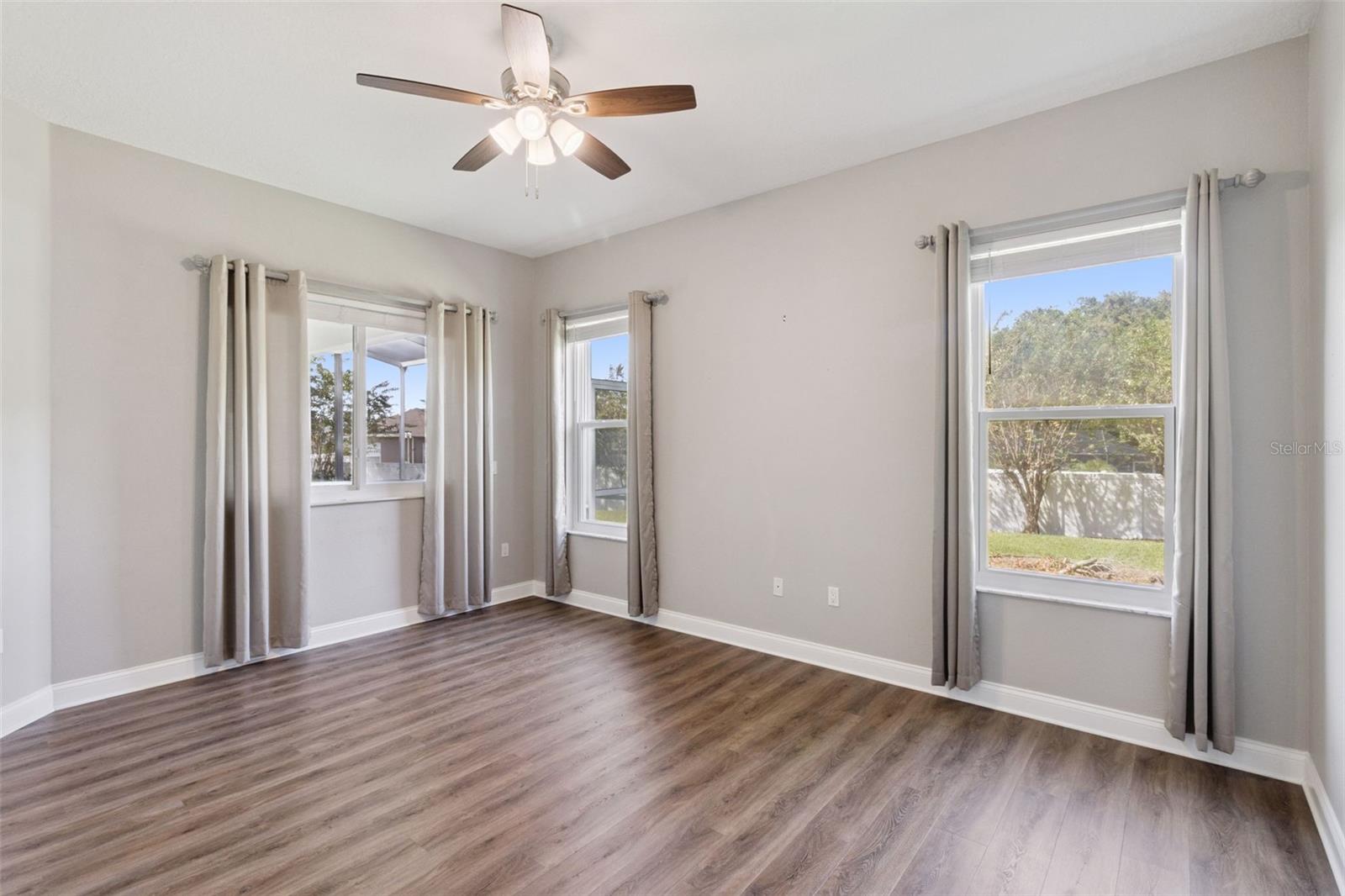 Image 22 of 57 For 421 Osprey Landing Drive