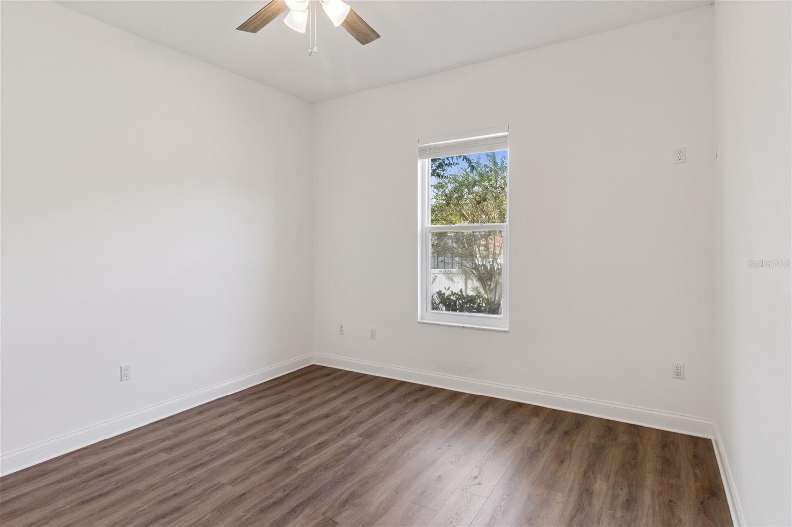 Image 32 of 57 For 421 Osprey Landing Drive