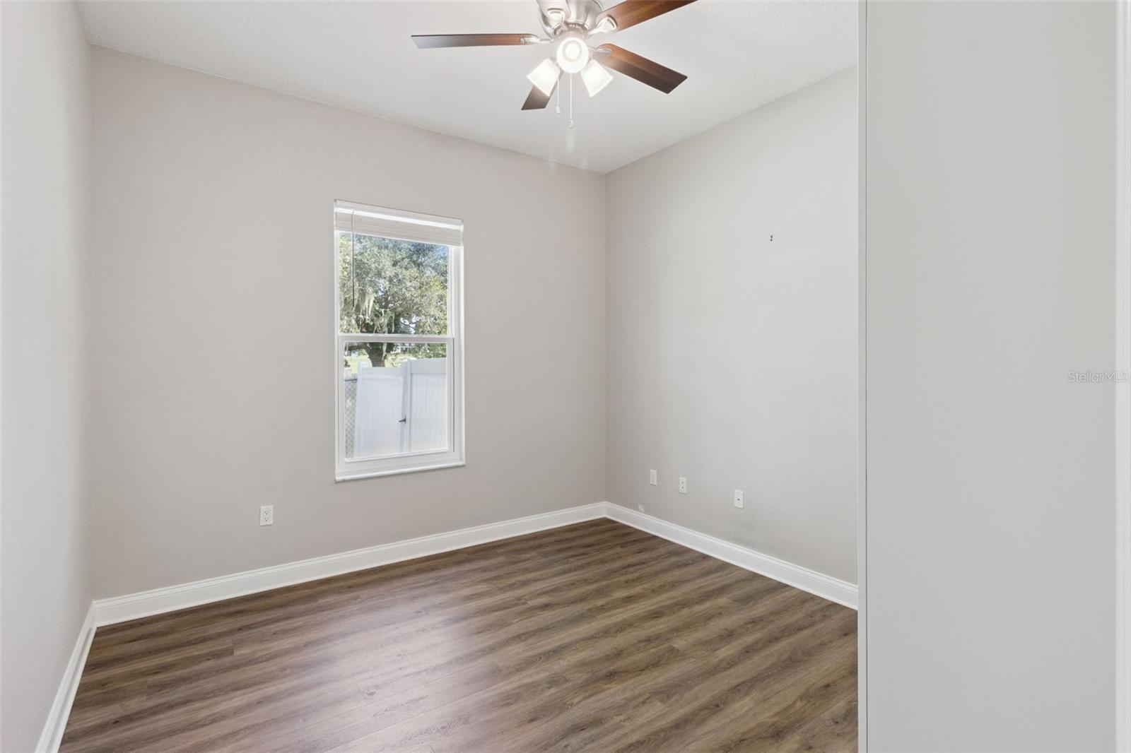 Image 34 of 57 For 421 Osprey Landing Drive