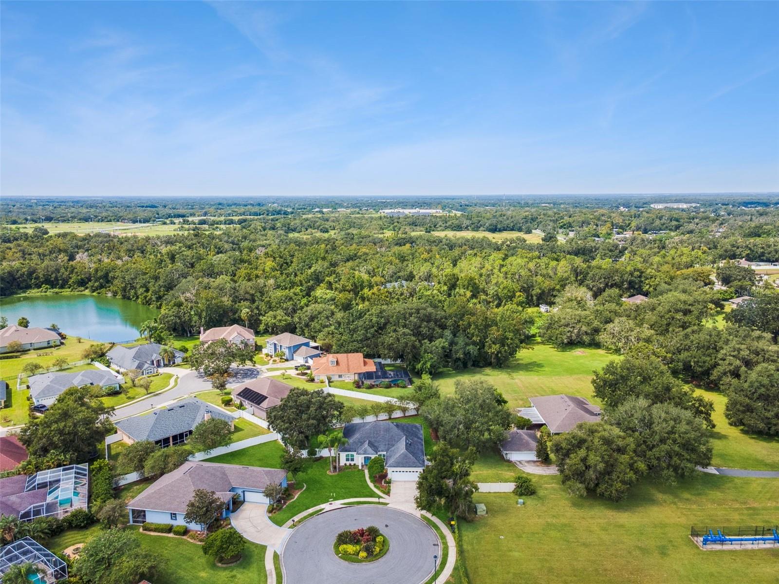 Image 41 of 57 For 421 Osprey Landing Drive