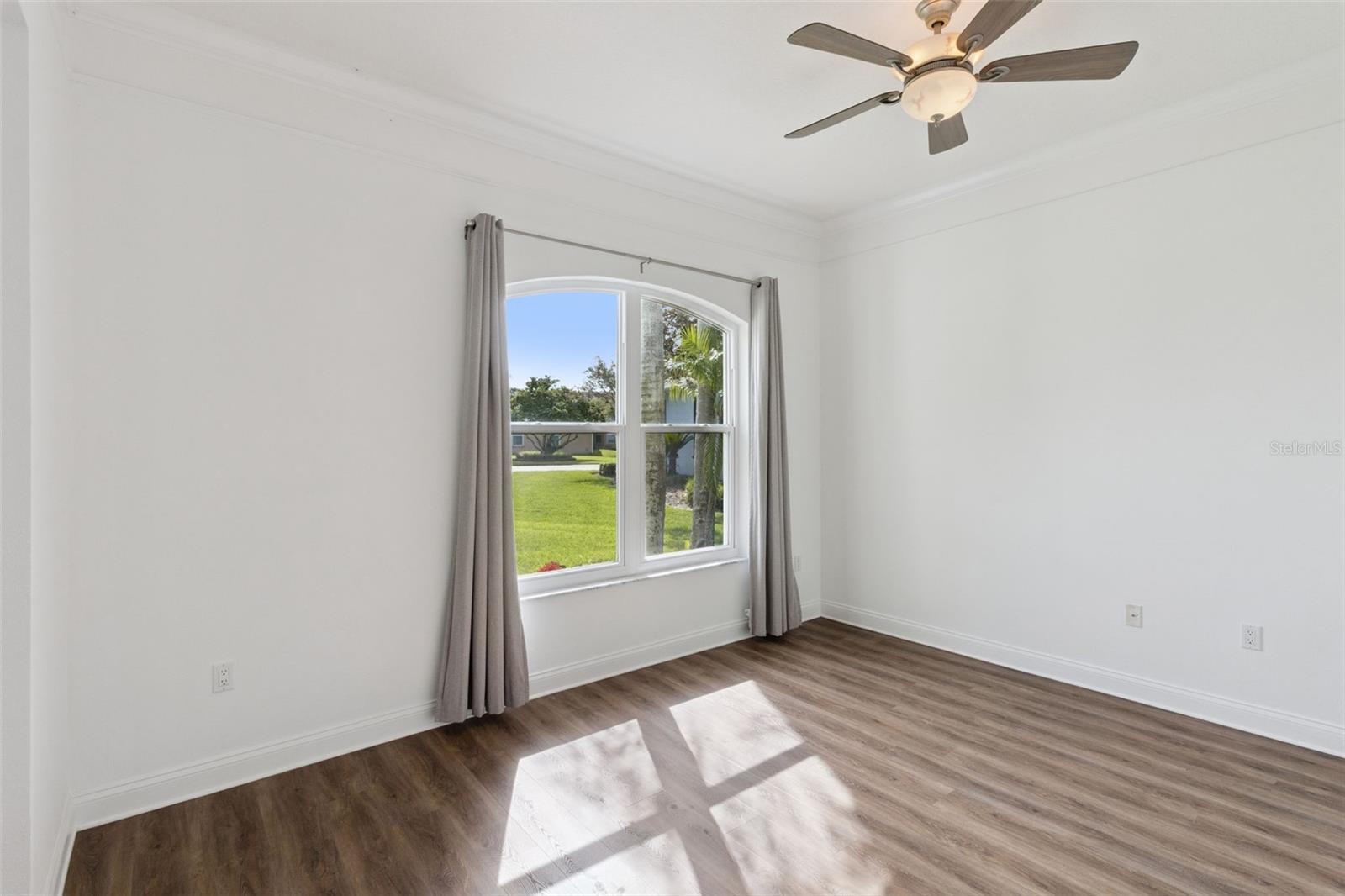 Image 9 of 57 For 421 Osprey Landing Drive