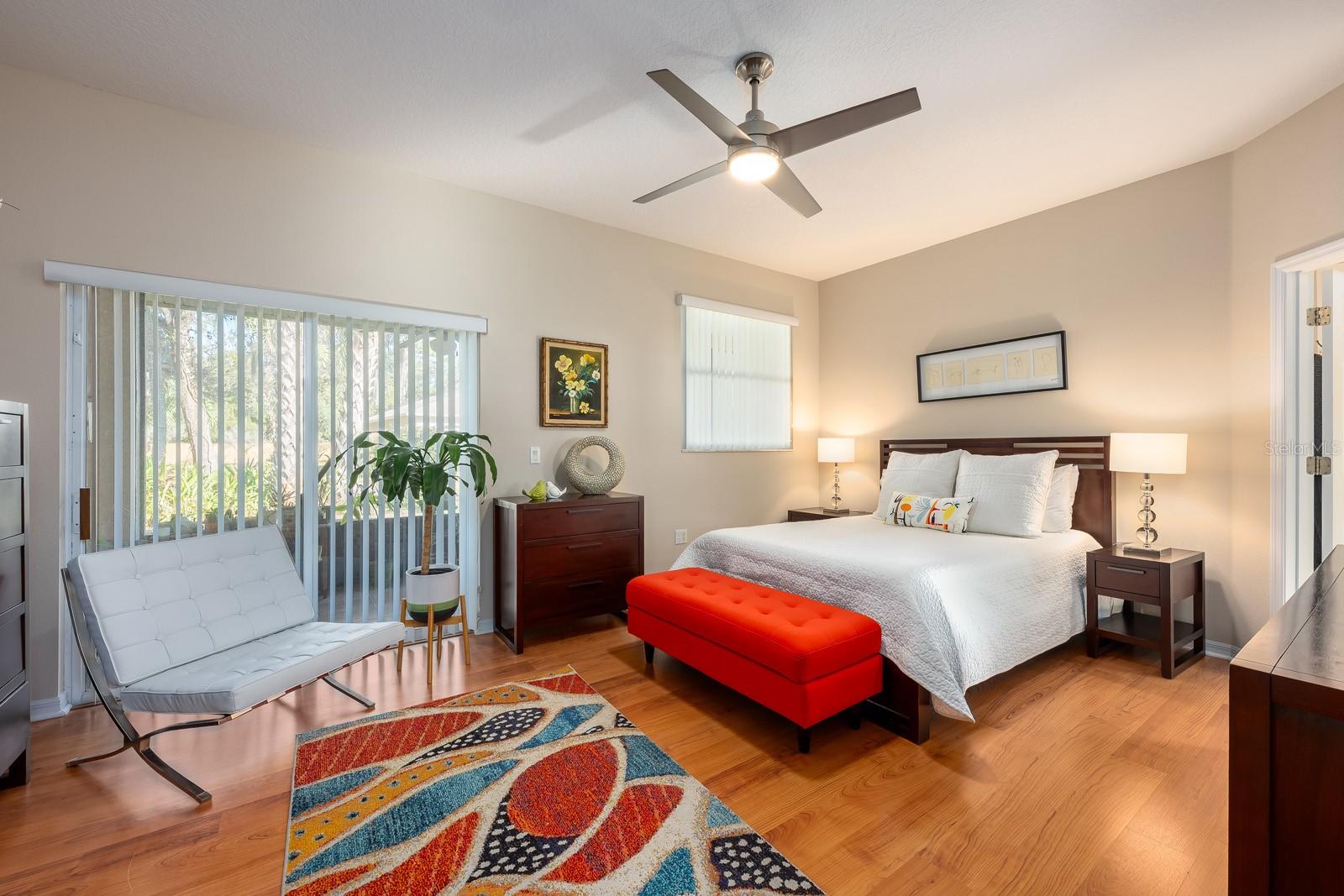 Image 15 of 37 For 331 Lake Lenelle Drive