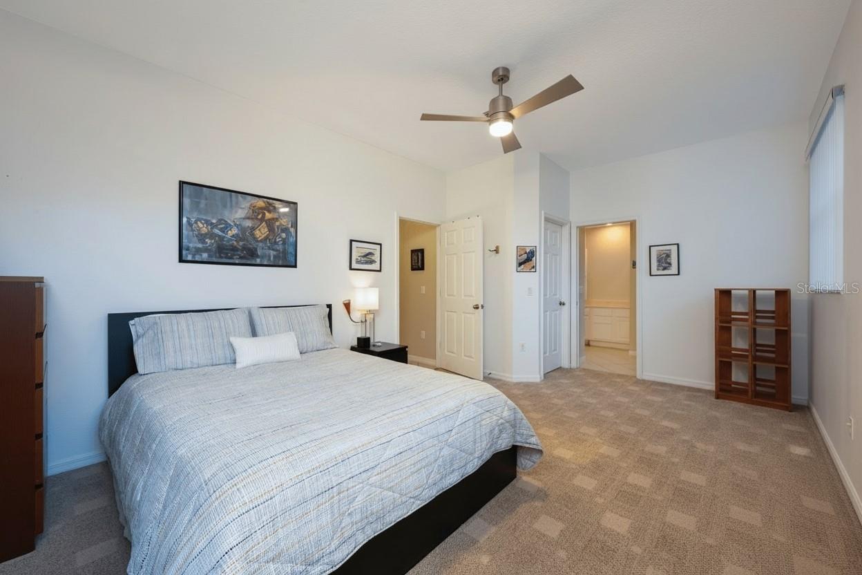 Image 19 of 37 For 331 Lake Lenelle Drive