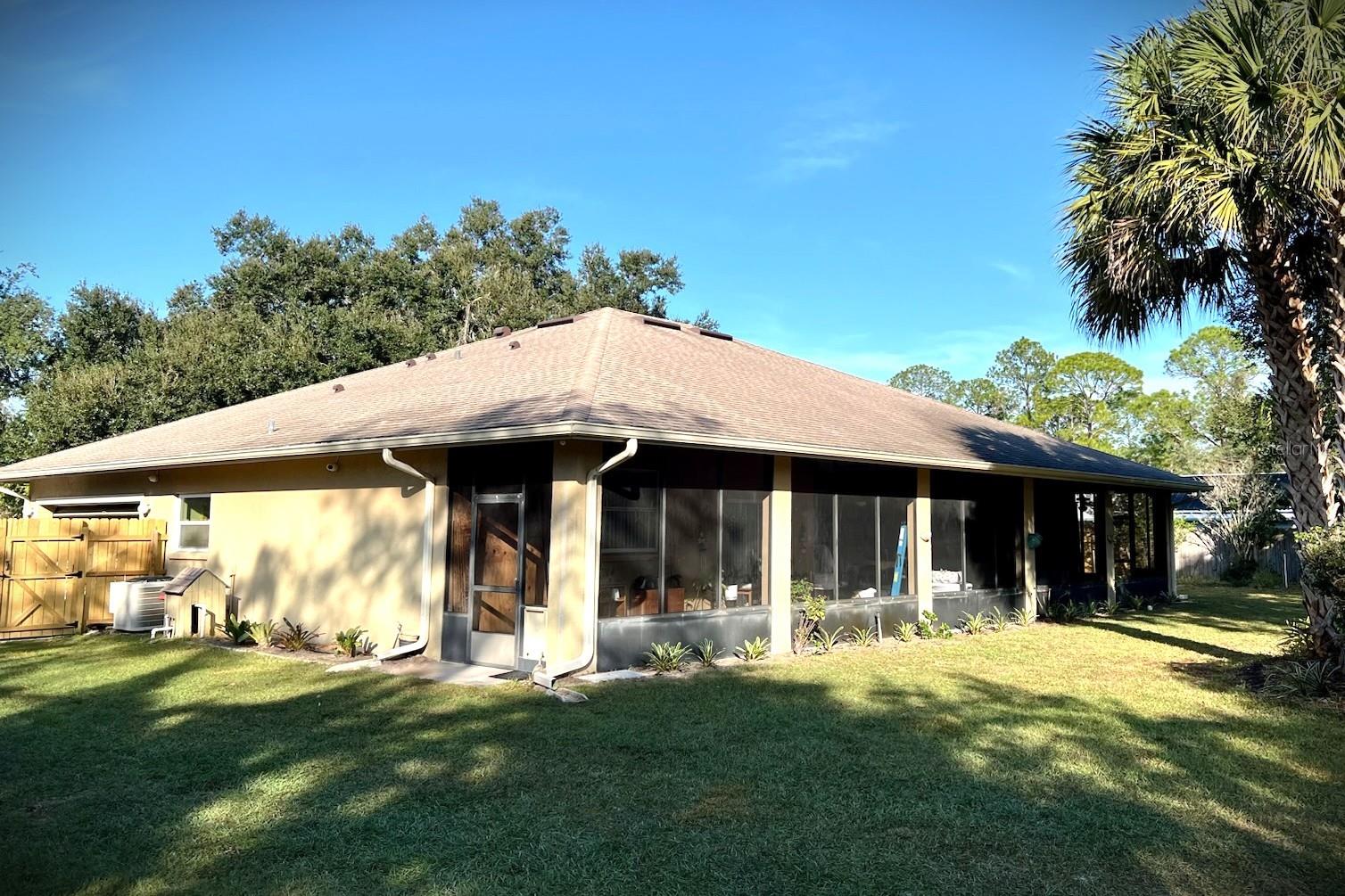 Image 27 of 37 For 331 Lake Lenelle Drive