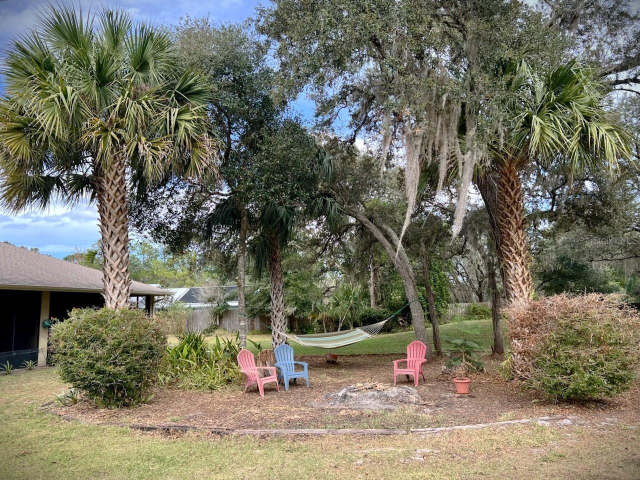 Image 29 of 37 For 331 Lake Lenelle Drive