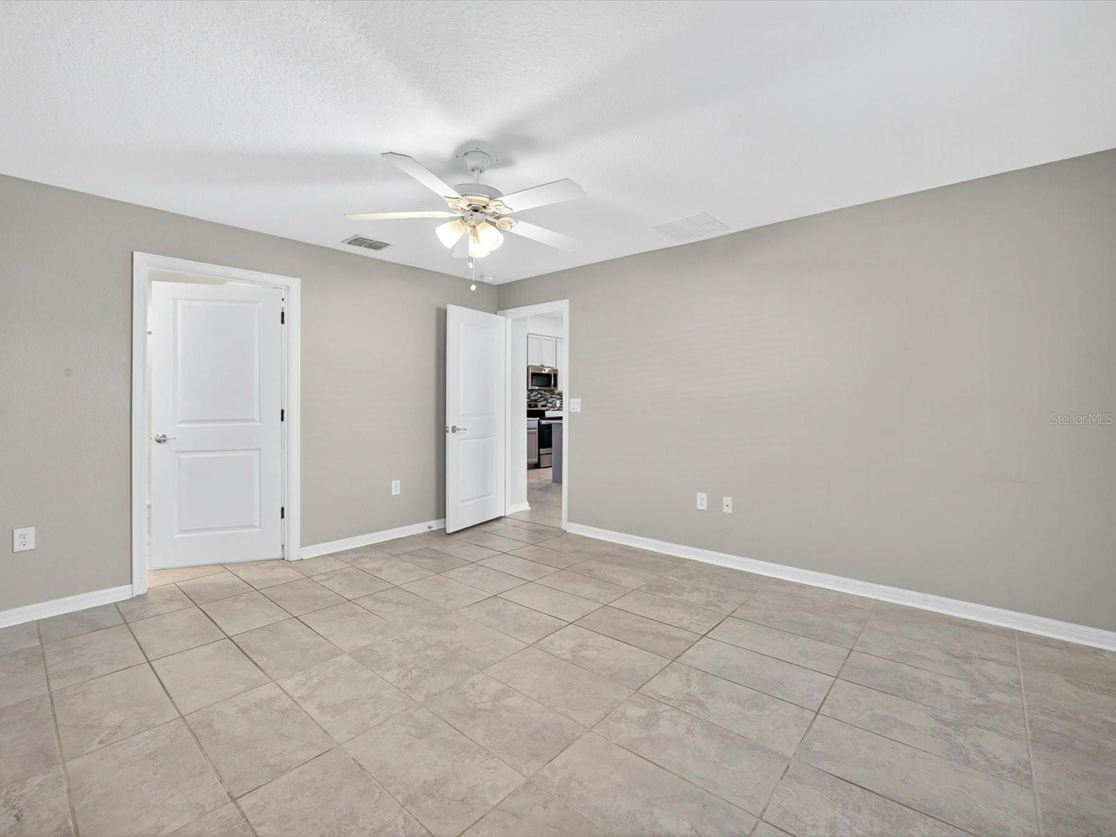 Image 13 of 30 For 1450 Lassen Street