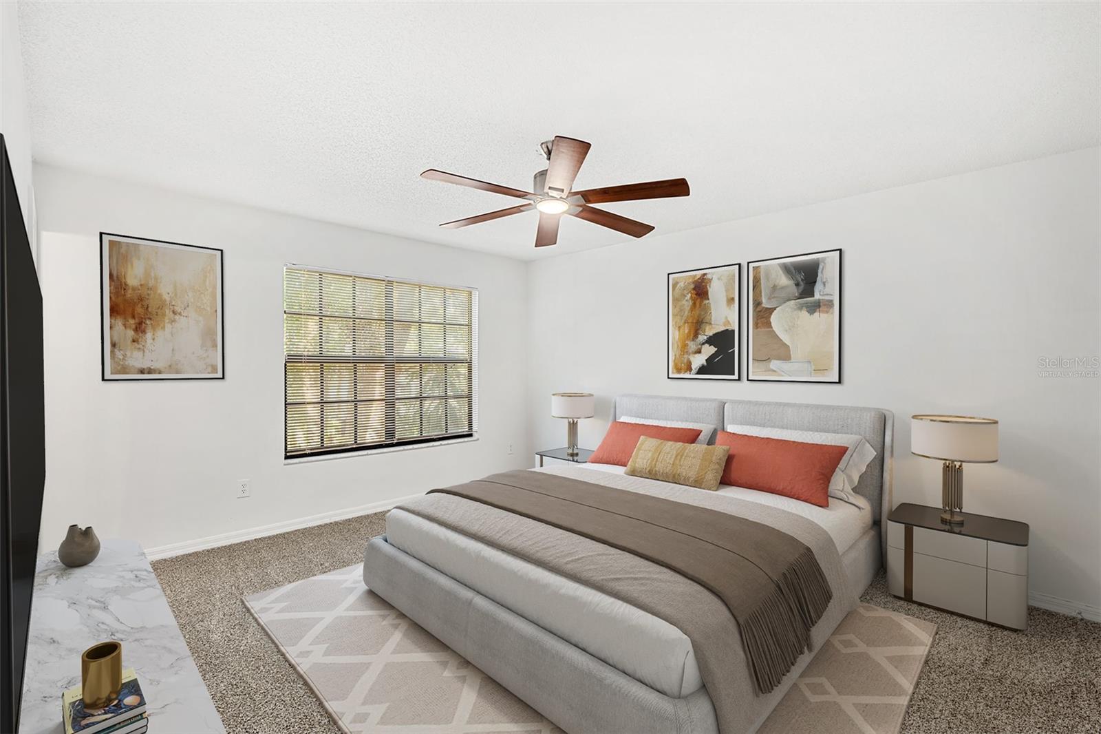 Image 11 of 23 For 724 Edgewater Drive