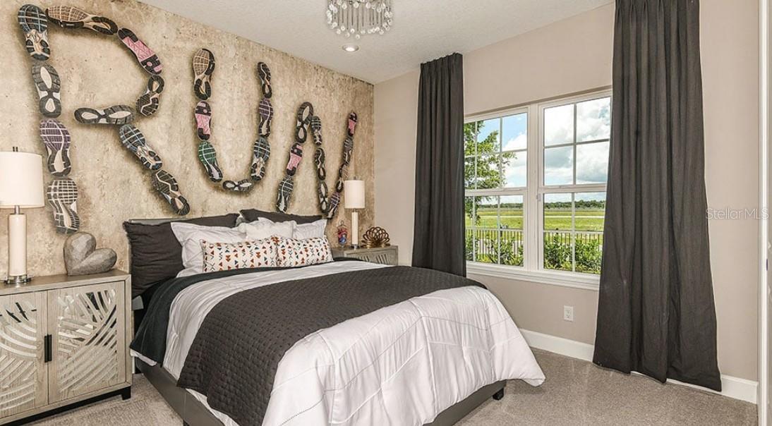 Image 16 of 22 For 845 Junonia Boulevard