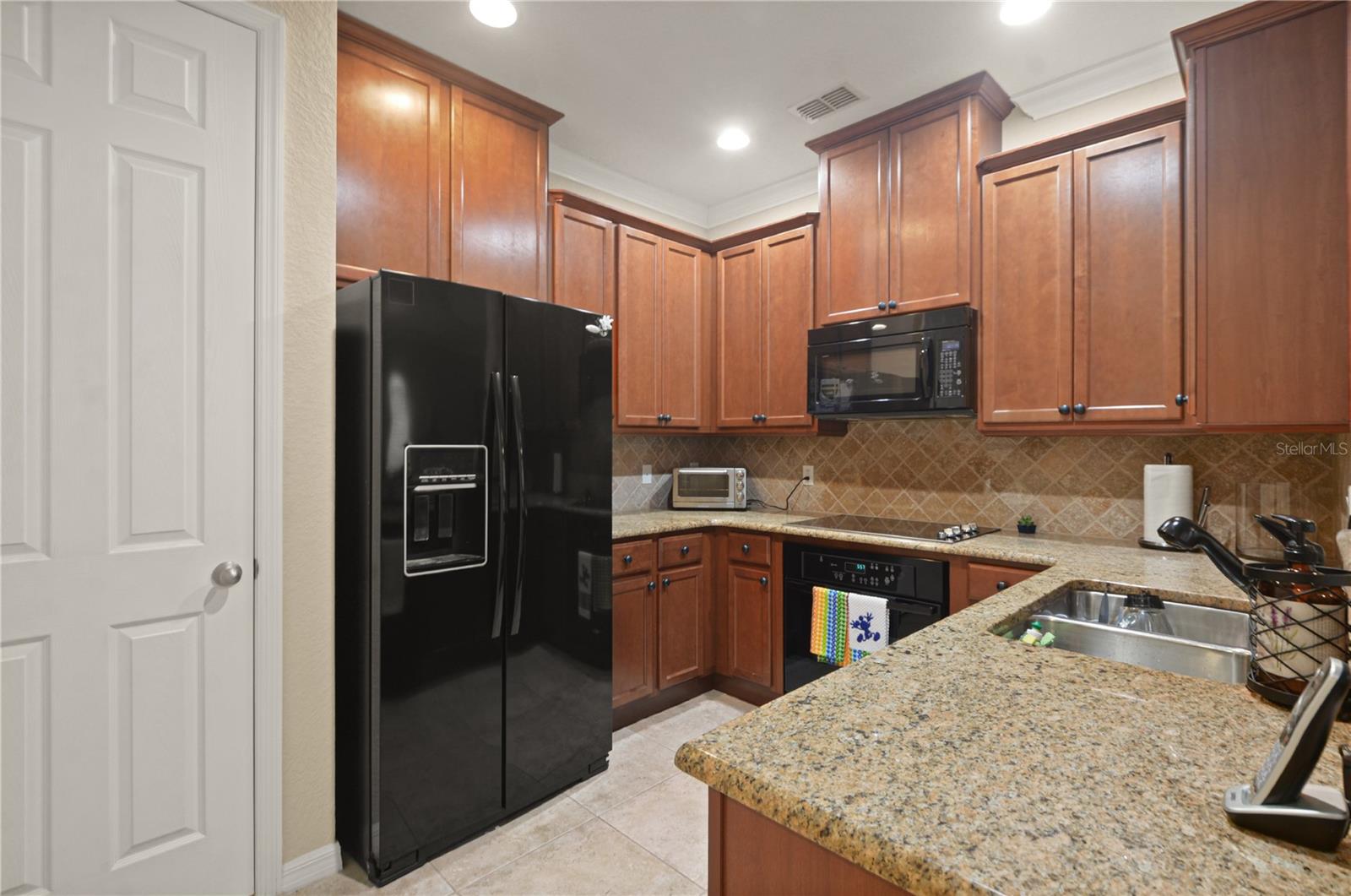 Image 10 of 30 For 8915 Della Scala Circle