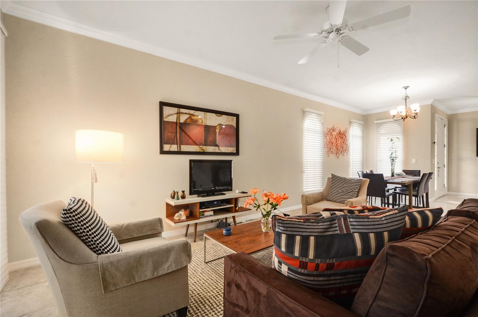 Image 6 of 30 For 8915 Della Scala Circle