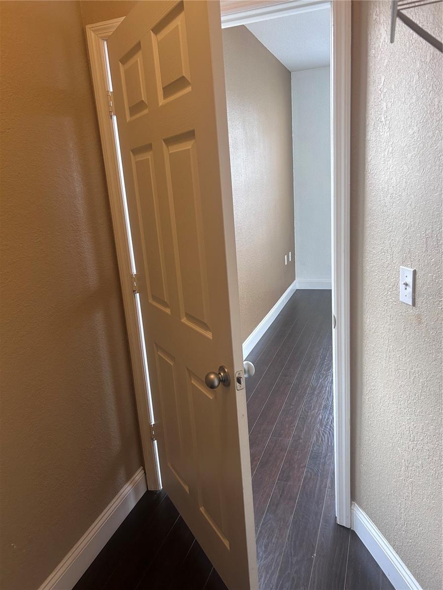 Image 2 of 9 For 8213 Claire Ann Drive 203