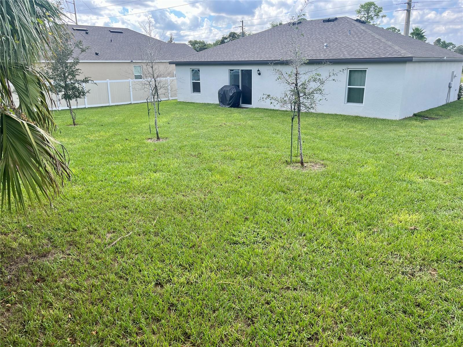 Image 15 of 22 For 2531 Lake Helen Osteen Road