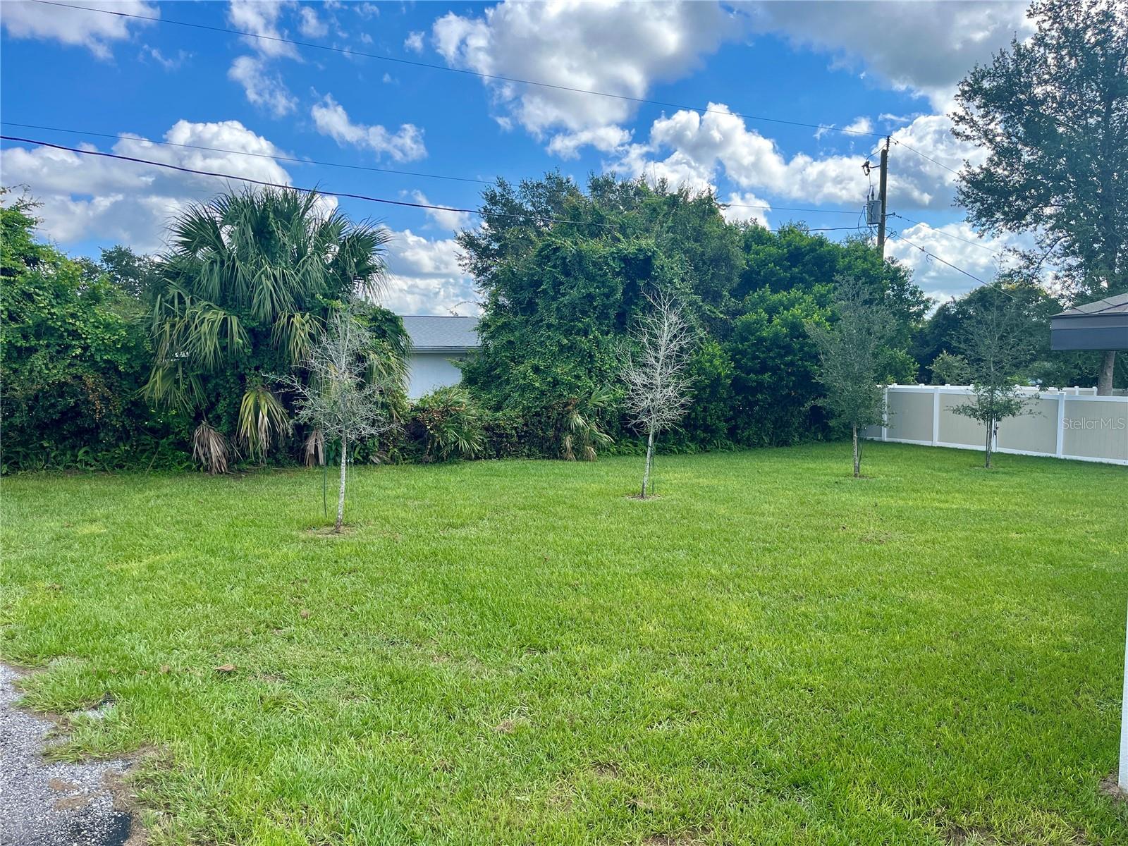 Image 21 of 22 For 2531 Lake Helen Osteen Road