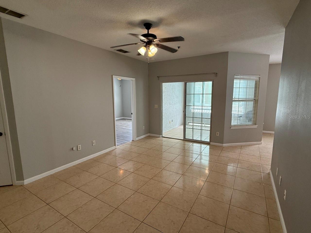 Image 5 of 22 For 4817 Cypress Woods Drive 5203